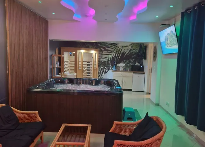 Apartment Tropicale Avec Jacuzzi Yaospa60 *